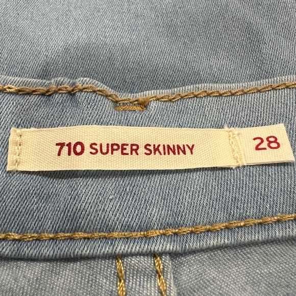 Levi’s 710 Super Skinny size 28 jeans - Picture 3 of 7